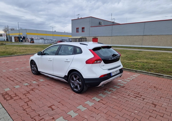 Volvo V40 cena 49000 przebieg: 147600, rok produkcji 2013 z Nowa Dęba małe 232